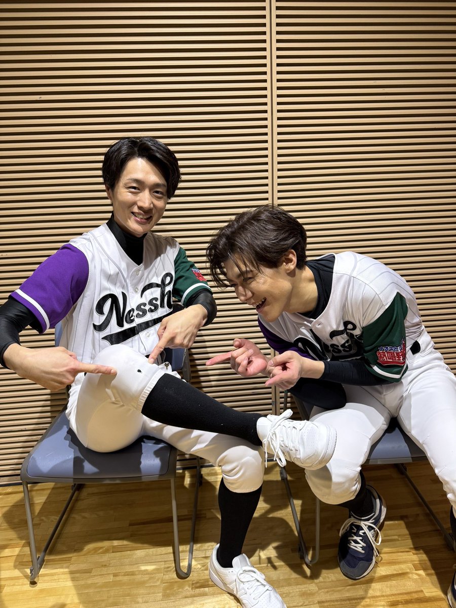 熱唱野球部Tシャツ＋アクスタ　新浜レオン 熱唱野球部Tシャツ＋アクスタ 新浜レオン