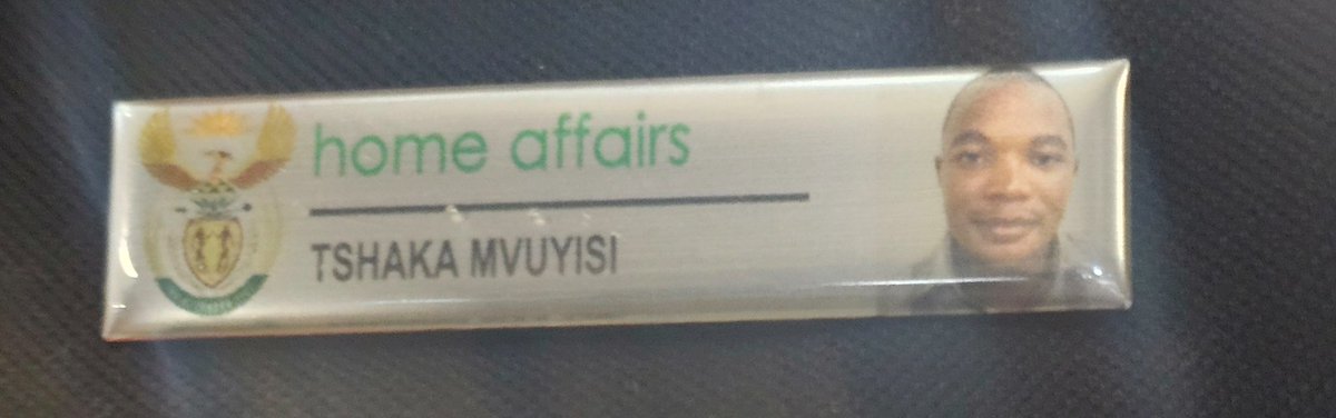 JenniMirembe's tweet photo. Hon. Minister @Leon_Schreib  Schreiber.. @HomeAffairsSA ..meet the Home Affairs most valuable staff. He starts work at 7am at Menlyn Home Affairs and maintains kindness, smiles and respect until 18hrs at the door. Name: @Tshaka Mvuyisi https://t.co/LoFCgg8CXv