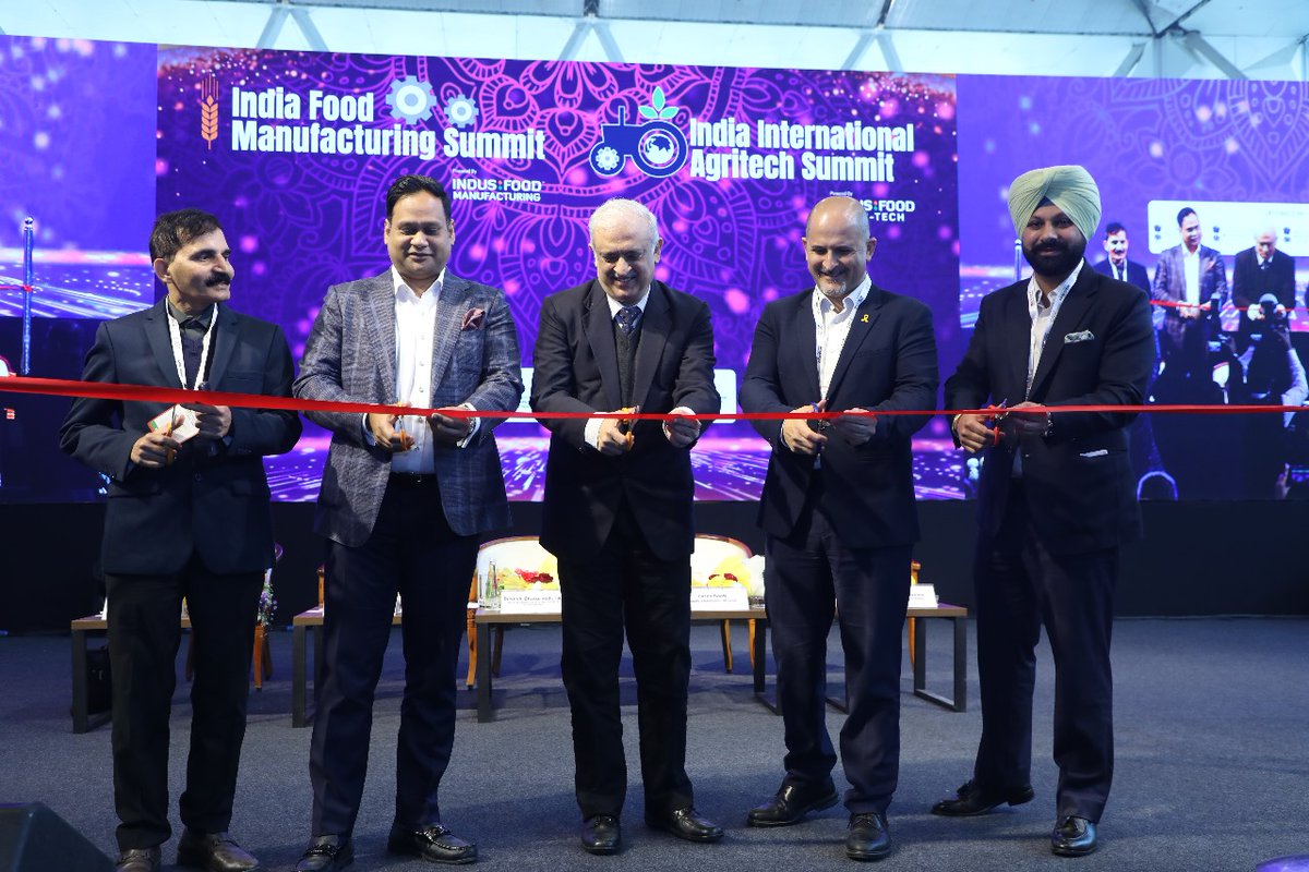 IDIngredients's tweet photo. Day 2 Moments at Indusfood Ingredients 2025

📍 Venue: Yashobhoomi, IICC, Dwarka, New Delhi

@IndusfoodH | @TPCI | @indusfoodshow | @indusfood_mfg | @IndiaExpoCentre 

#IndusfoodIngredients #Day2Highlights #FoodInnovation #HealthIngredients #IndustryLeaders #Yashobhoomi https://t.co/MM3EZEOA7l