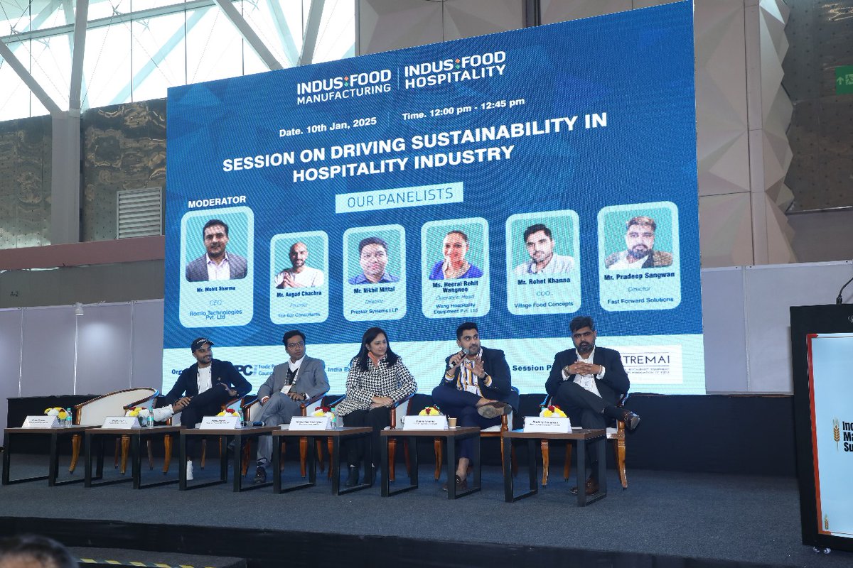 IDIngredients's tweet photo. Day 2 Moments at Indusfood Ingredients 2025!

📍 Venue: Yashobhoomi, IICC, Dwarka, New Delhi

@IndusfoodH | @TPCI | @indusfoodshow | @indusfood_mfg | @IndiaExpoCentre 

#IndusfoodIngredients #Day2Highlights #FoodInnovation #HealthIngredients #IndustryLeaders #Yashobhoomi https://t.co/eBrgcLe6Yb