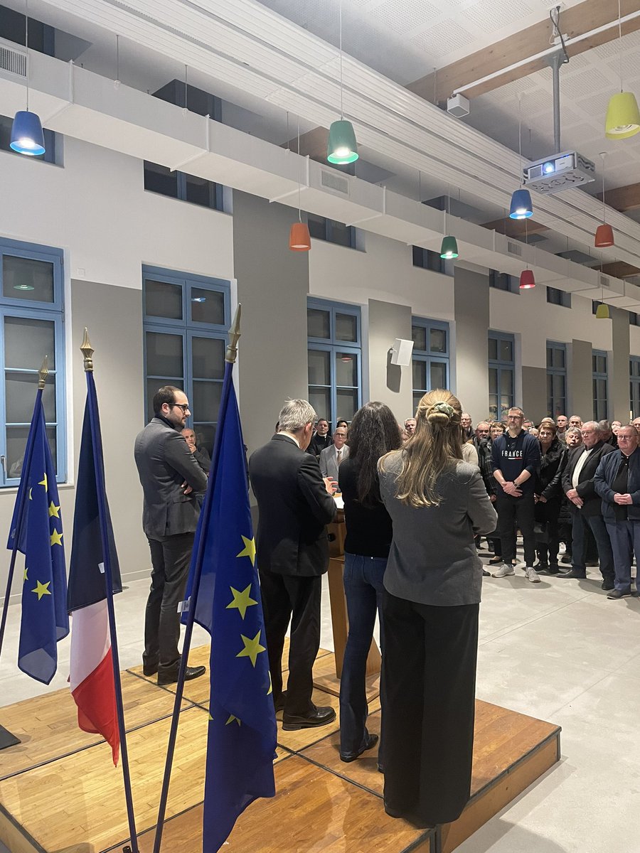 C_deCourson's tweet photo. ✨ Cérémonie des vœux 2025 
Un grand merci à toutes et à tous pour votre présence hier soir.

🔹 Soutenir l’économie locale 🔹 Redresser nos finances publiques 🔹 Agir pour l’unité démocratique

La France est un grand pays, elle saura se relever. Bonne année à tous ! 🇫🇷
