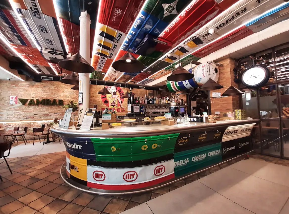 Pensemos en que todo, son señales.
La Huerta de Chicha, café y hábitos.
De casualidad, cafetería con estas bonitas mesas.
Pensemos en el futuro.
#Agricultura
🚜🌱