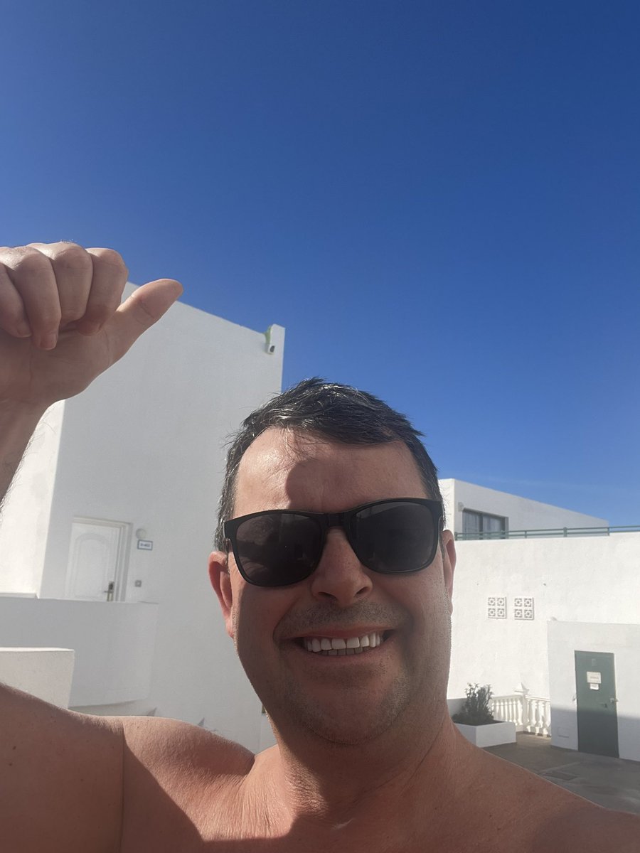 Bootlegger tweet media