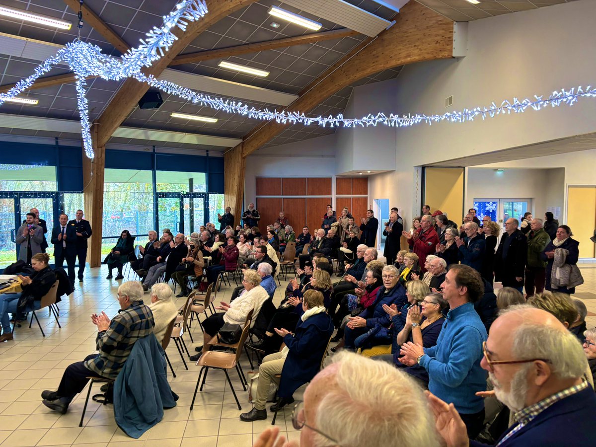 𝐋𝐀𝐘-𝐒𝐀𝐈𝐍𝐓-𝐂𝐇𝐑𝐈𝐒𝐓𝐎𝐏𝐇𝐄 tweet media