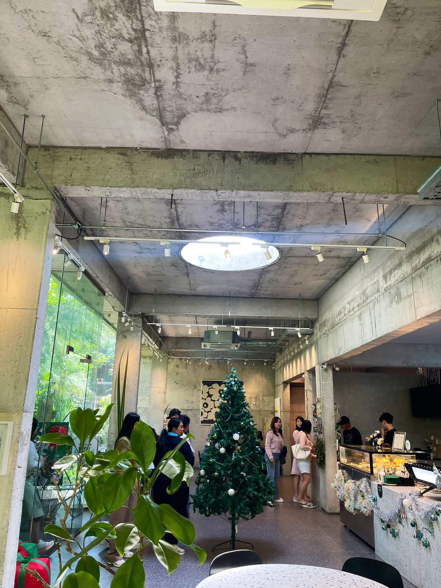 Blurrrrr😵‍💫 tweet media