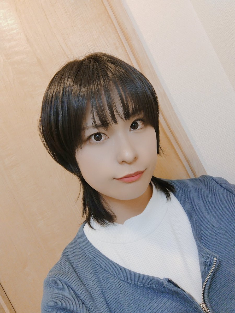 chantriz1102's tweet photo. 髪切った記録 https://t.co/vqmeRH0lOD