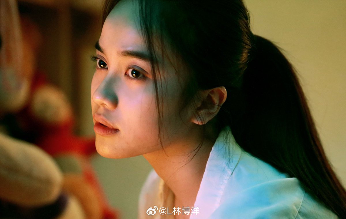 linboyangupdate's tweet photo. • Movie: #UndertheLight (2023)

➥ Supporting Role: Yang Xiao Wei

viki: https://t.co/2JeQKNTVwC
🎞: https://t.co/0Ei566M6Xd
🎥: https://t.co/tAj25Exl9m
🔗: https://t.co/9kNnRvtyNk

#坚如磐石 #林博洋 #린보양 #หลินป๋อหยาง #LinBoyang https://t.co/VNxWX86OOI