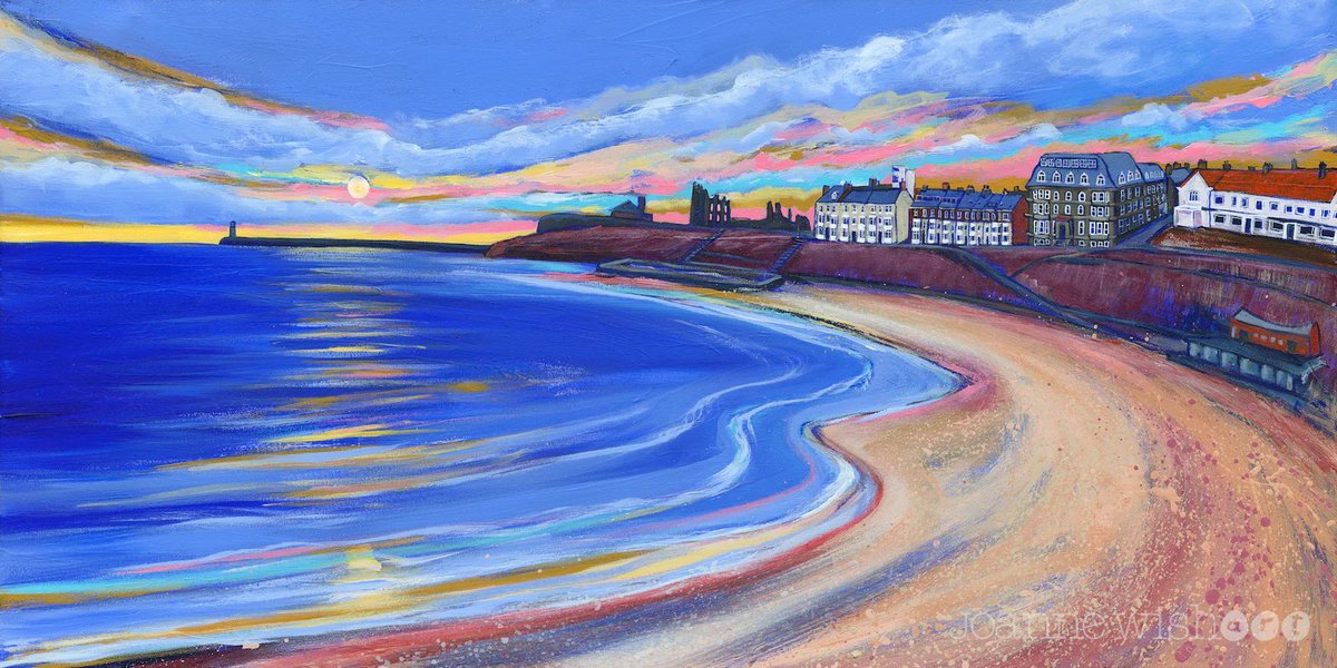 Joanne_Wishart's tweet image. For me January is prime time for a peaceful winter walk. To celebrate one of my favourite pastimes, today I'm sharing my print of ‘Longsands Winter Morning’. The Grand Hotel is an iconic landmark beloved by many which makes the perfect gift for locals.
#Longsands #Cullercoats
