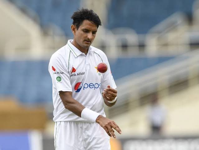 AmeerHamzaAsif's tweet image. In-form Mohammad Abbas rested in the home Test series against West Indies.

Fair call? 💭

#PAKvWI #MohammadAbbas