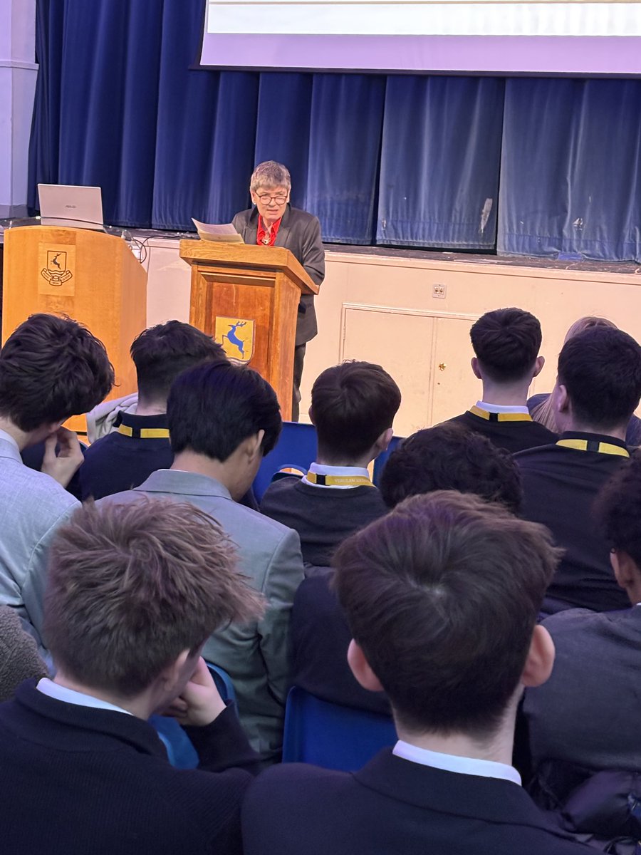 Verulam Sixth Form tweet media