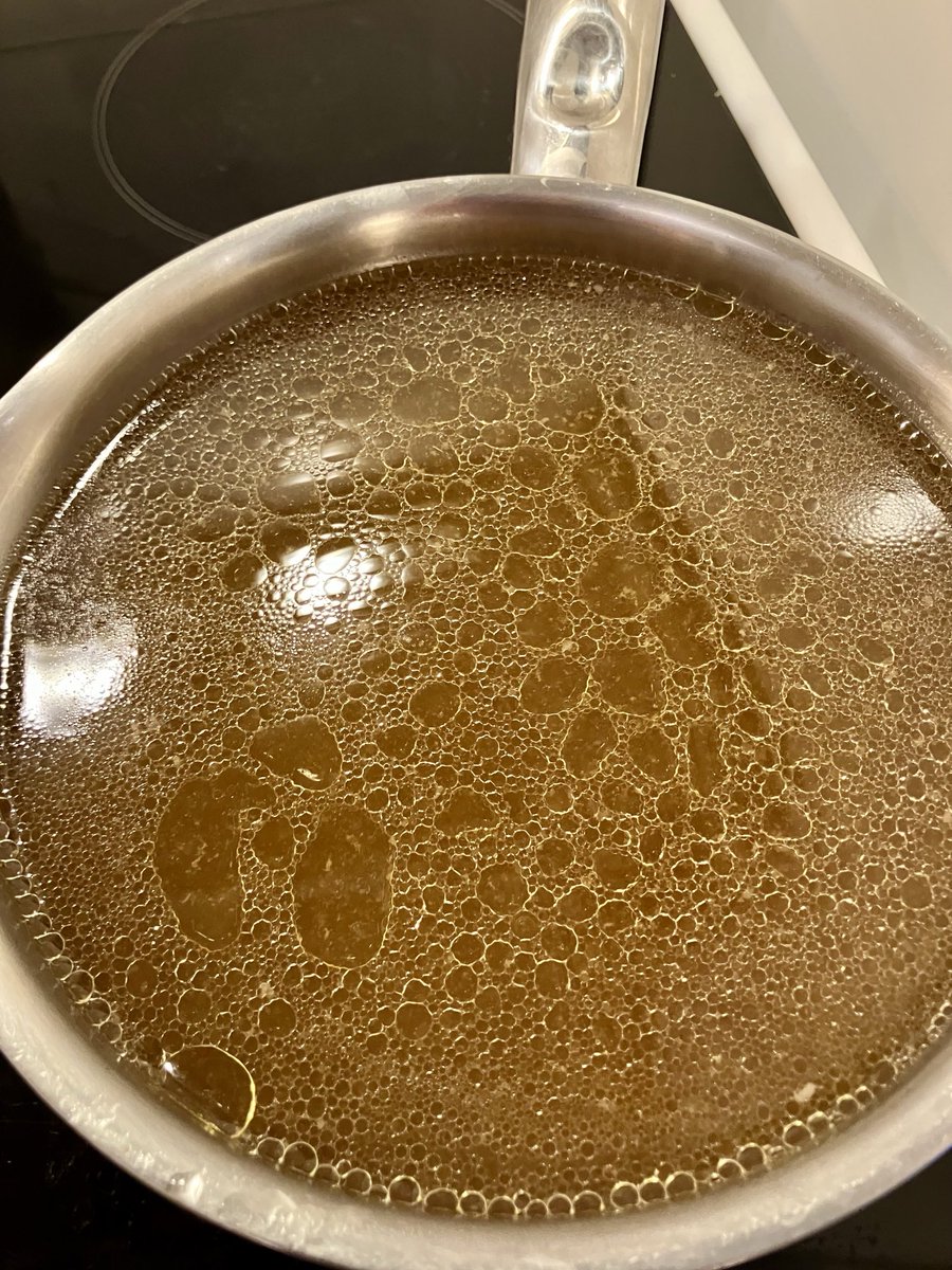 KrisBlackRose's tweet photo. Liquid gold ready! Homemade #beefmeat & #bonemarrow #broth getting portioned for the freezer, for the cold days next week. I eat all the meat falling apart and the marrows with salt and pepper…. https://t.co/fk0QAzJgMn