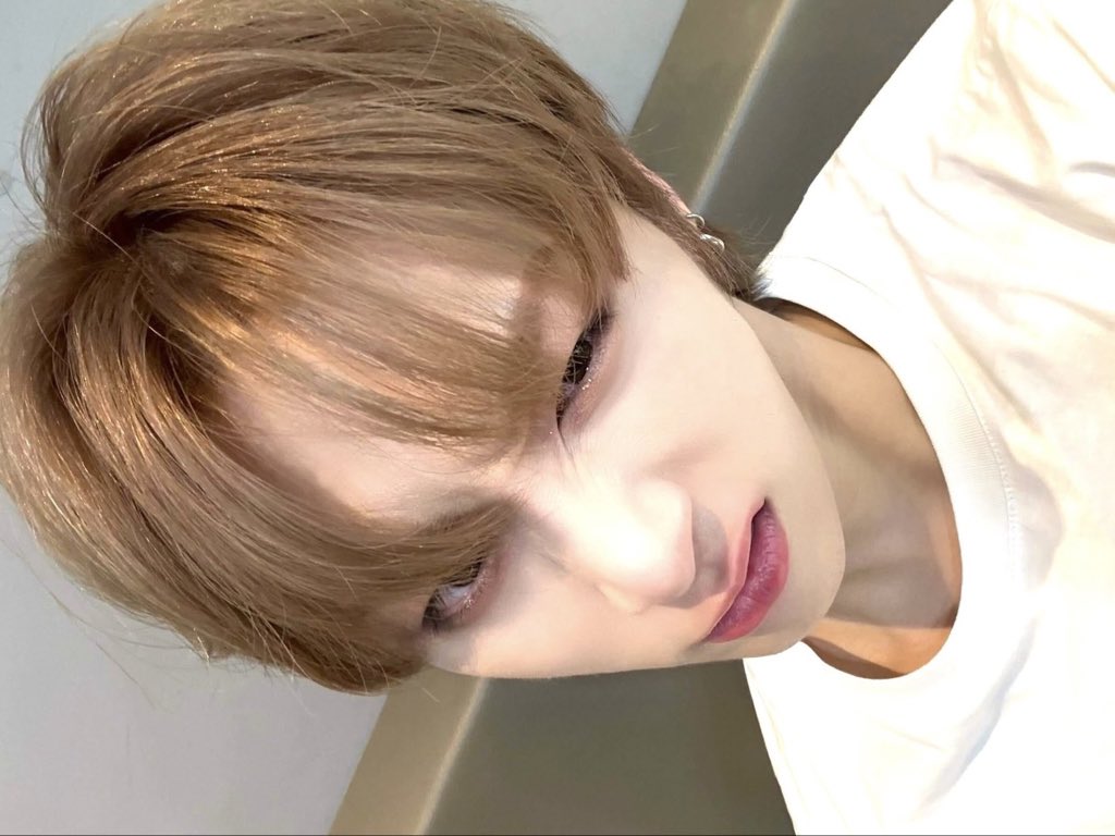 ᨒ (@forhantaesan) on Twitter photo 