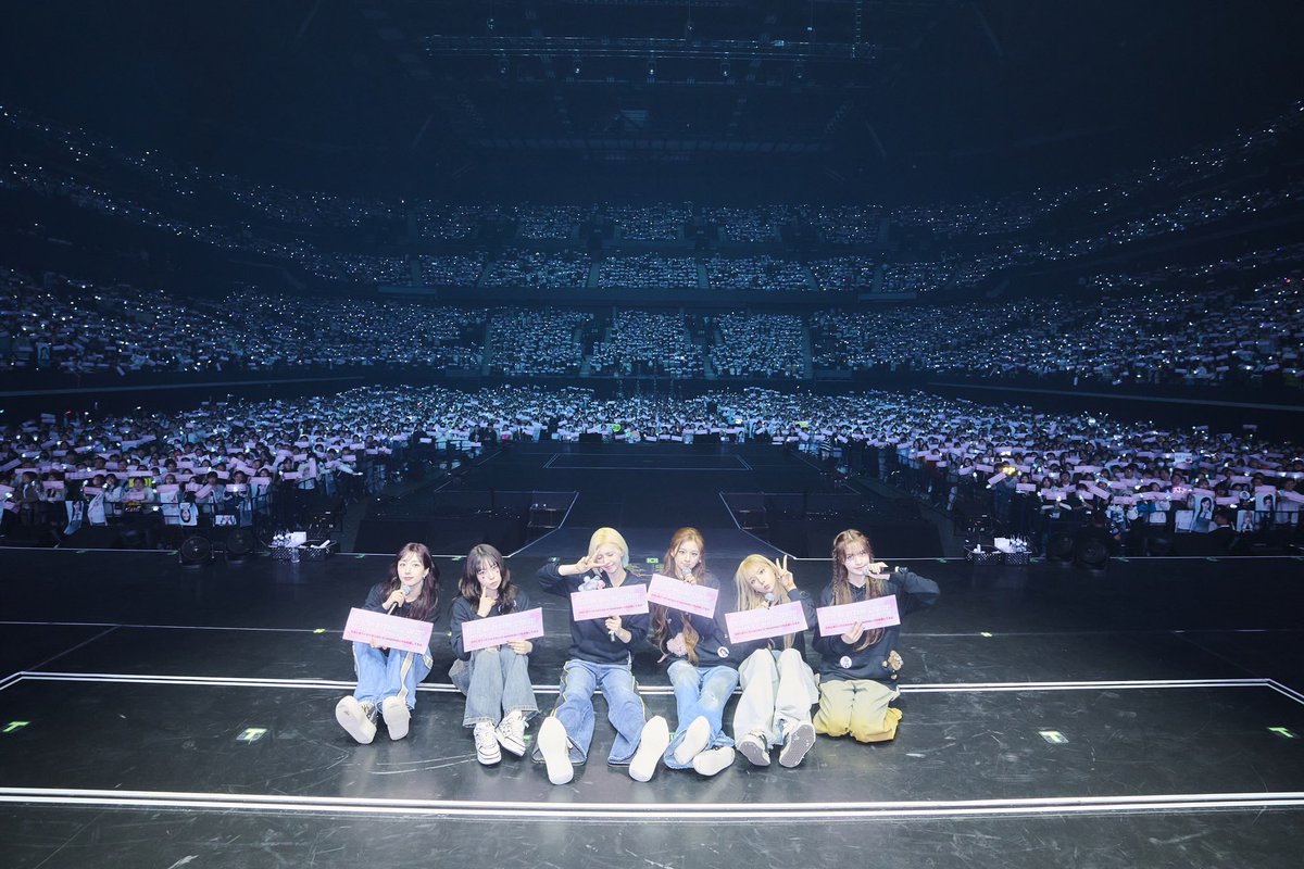 NMIXX_official's tweet photo. [📸] NMIXX FAN CONCERT NMIXX CHANGE UP : MIXX LAB in TOKYO

愛と幸せで満ちたMIXX LABにお越しくださった皆さん、ありがとうございました🥼✨

日本のNSWERと共にした初日🐬
誰よりも幸せな1日でした•♥
明日もよろしくお願いしますNSWER💫˚*

#NMIXX #엔믹스
#MIXX_LAB
#MIXX_LAB_TOKYO https://t.co/YMoNMktIDD