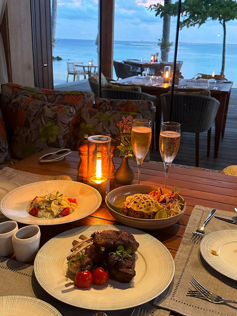 DoreseaushMIeN's tweet image. This is genius