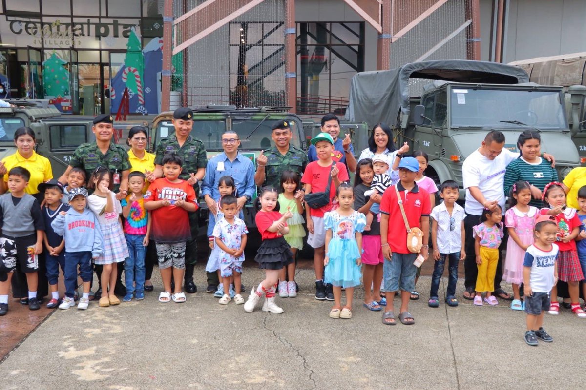 💂‍♀️🌈 "ทุกโอกาสคือการเรียนรู้ พร้อมปรับตัวสู่อนาคตที่เลือกเอง" กรมทหารราบที่ 25 จัดกิจกรรมงานวันเด็กแห่งชาติ มอบความสุขสร้างแก่น้องๆในพื้นที่จังหวัดสุราษฎร์ธานี

#หน่วยเฉพาะกิจกรมทหารราบที่25
