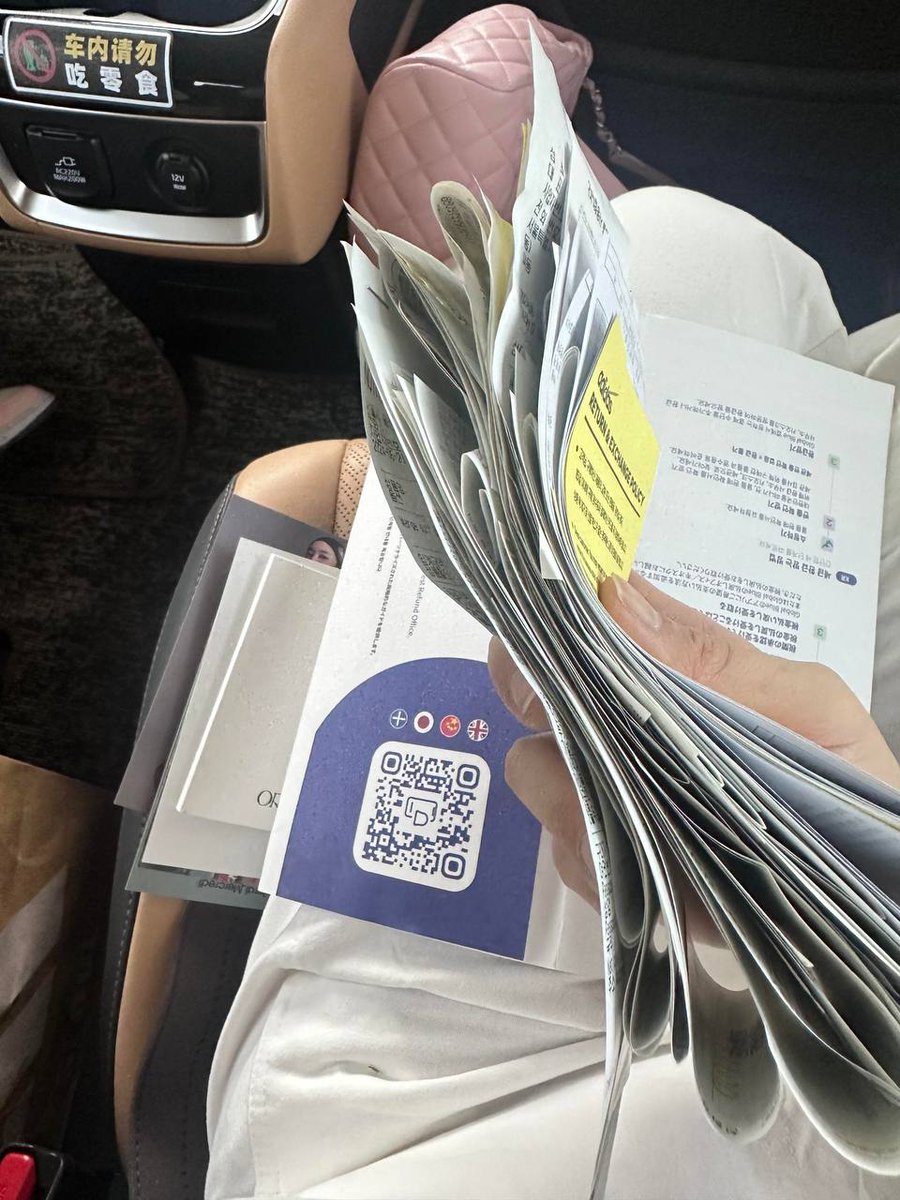 Muthy1134875's tweet image. woah…