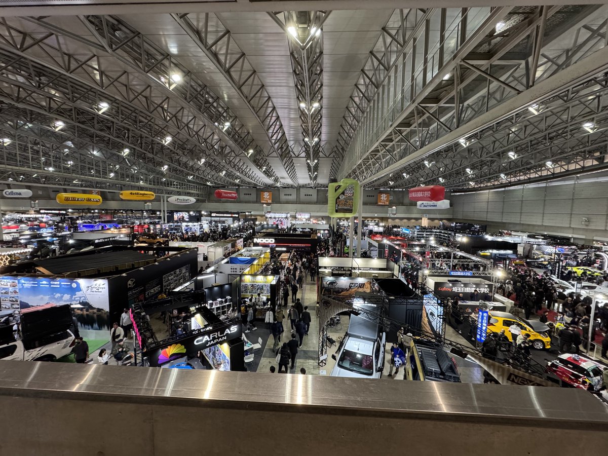 kaz_vab's tweet photo. 初の東京オートサロン
たのちかた✨ https://t.co/szn24U776y