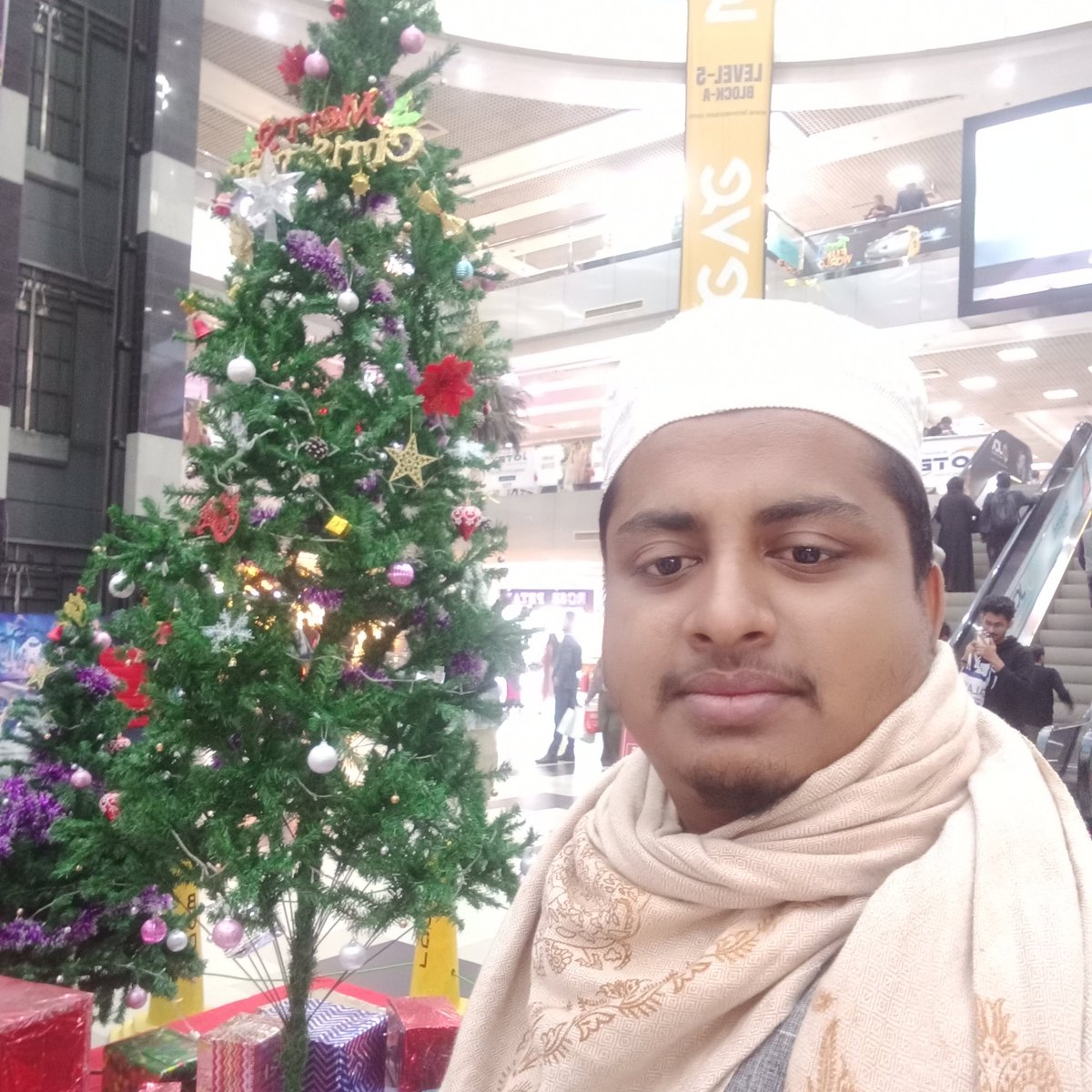 Muhammad151998's tweet photo. #NewProfilePic https://t.co/QJazI6mXmS