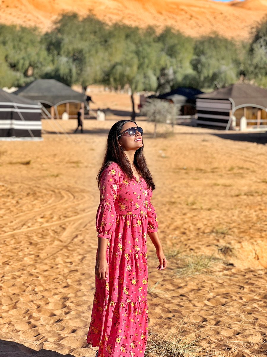 From Snow to Sand!!!

#travel #ahmareenanjumvlogs #travelwithahmareen #sharqiyasands #oman #desert #love #life #ahmareenanjum