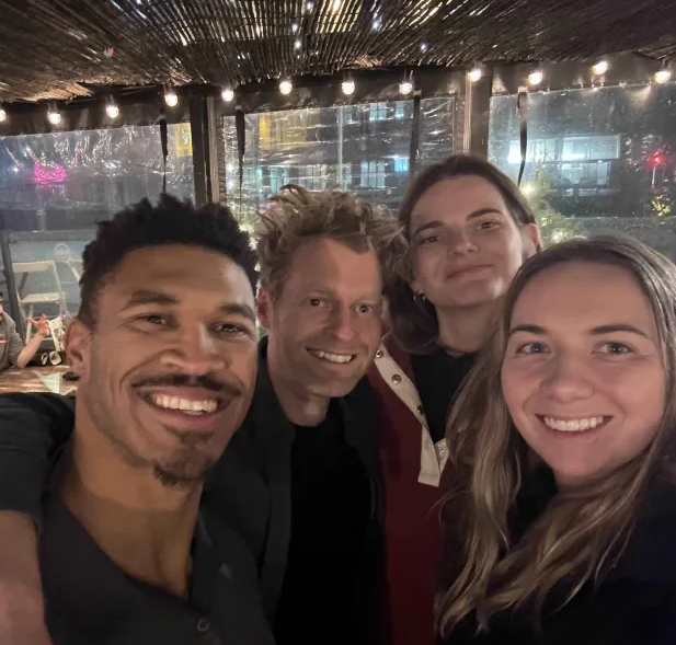 Daniel --||-- DeePy tweet media