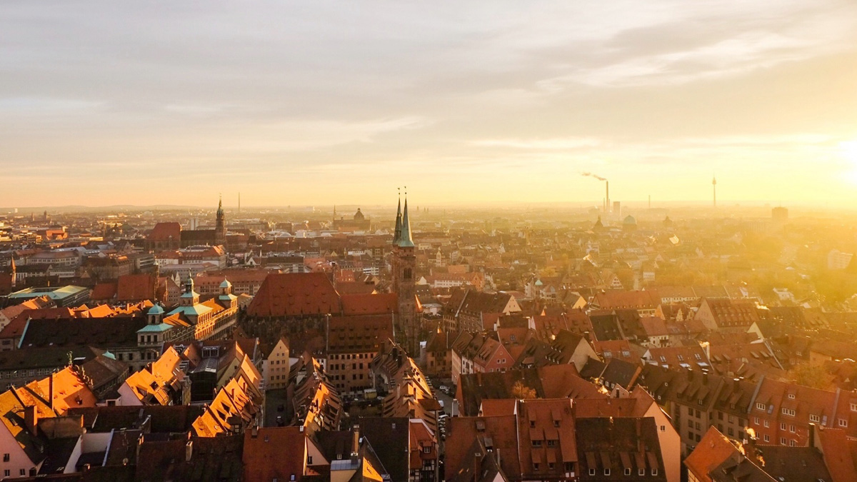 日本はGDPでドイツに抜かれ、今年はインドにも抜かれる見通しだが、その2国が深刻な経済状況となっている。  ドイツは昨年、企業倒産件数が2009年以降で最多を記録。 インドは今年度の経済成長予測を下方修正した。  前者はエネルギー価格や賃金の上昇、後者はインフレや ...