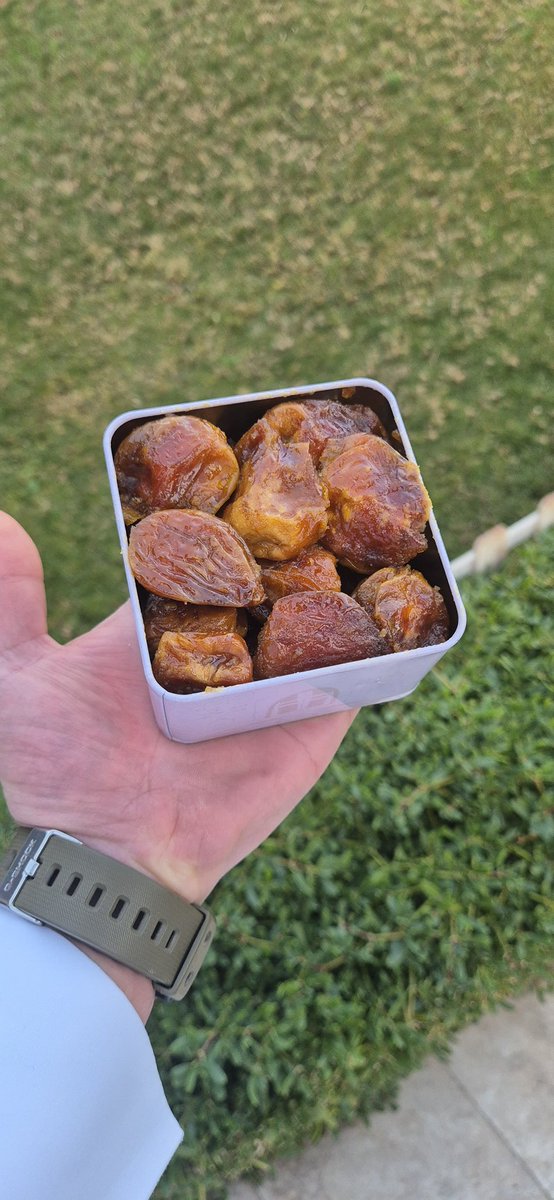 kh_dates's tweet photo. الخنيني للتمور https://t.co/4a1hO6I61u