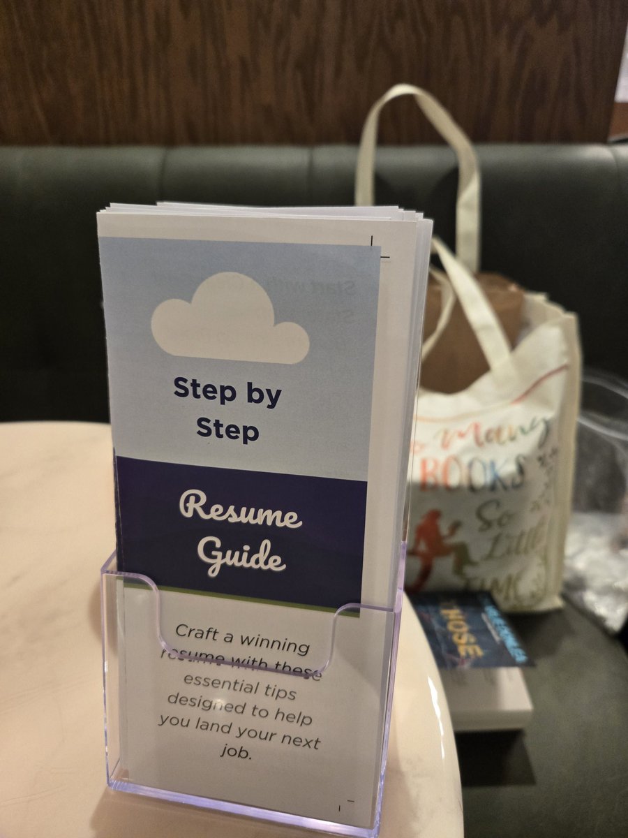 ⚜️KirstenSireciɹǝuuǝR☠️ Connector | Volunteer tweet media