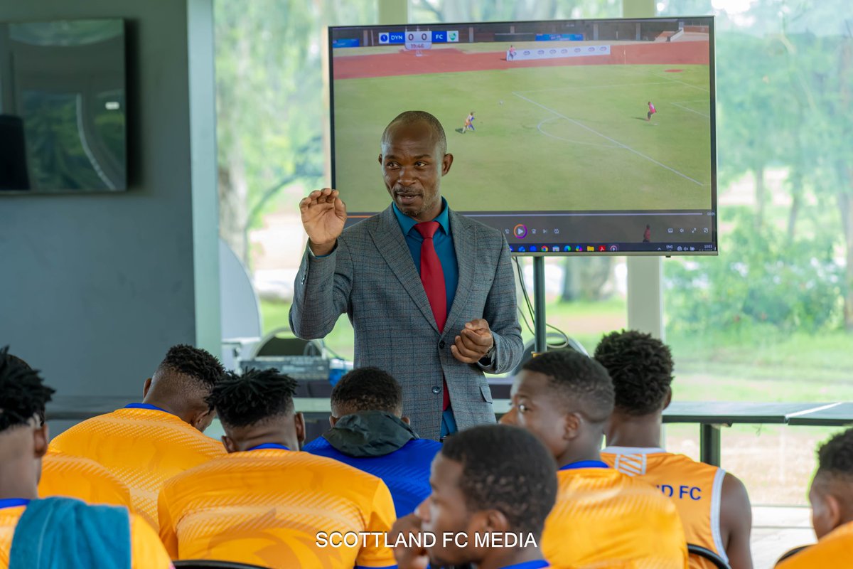 ScottlandFC's tweet image. 🚨 𝗣𝗹𝗮𝘆𝗲𝗿 𝗲𝗺𝗽𝗼𝘄𝗲𝗿𝗺𝗲𝗻𝘁 𝗣𝗿𝗼𝗴𝗿𝗮𝗺𝘀

The Scotts went through a refresher on the LAWS OF THE GAME as we get ready for the Games.

Next up: FINANCIAL LITERACY 

#TheNewChapter #mabviravira