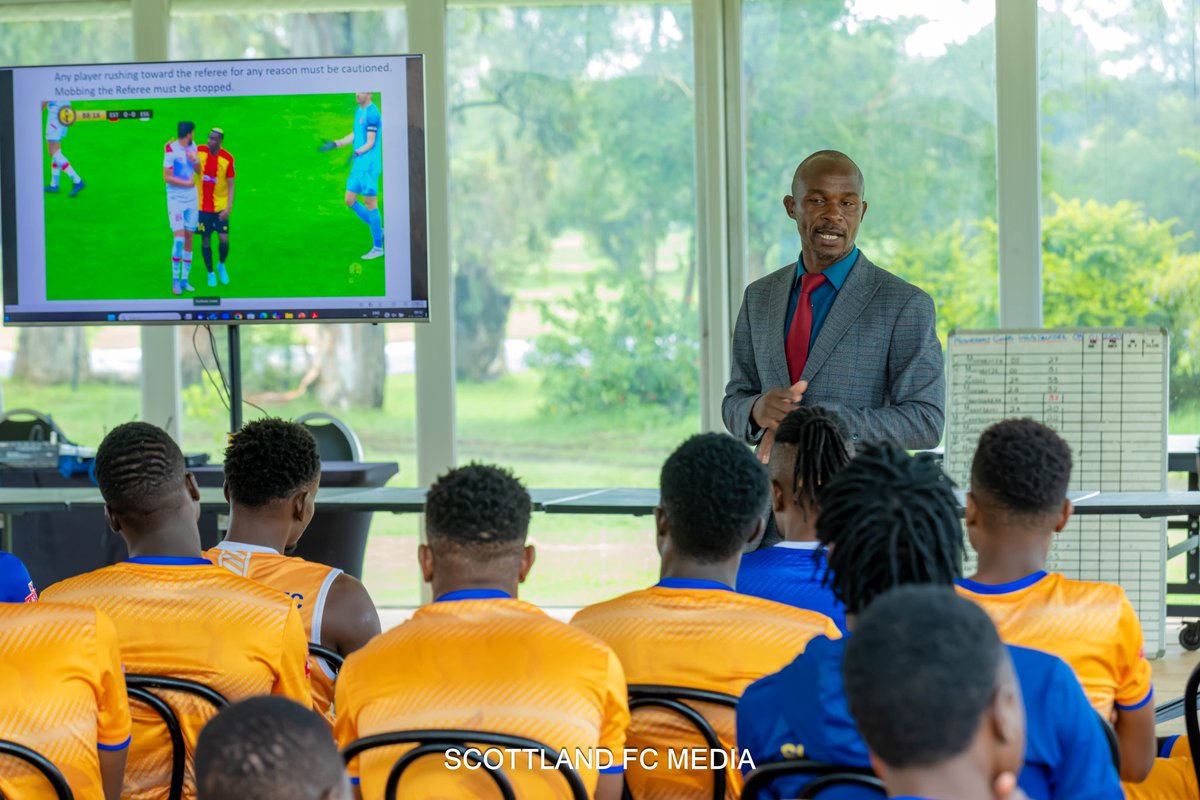 ScottlandFC's tweet image. 🚨 𝗣𝗹𝗮𝘆𝗲𝗿 𝗲𝗺𝗽𝗼𝘄𝗲𝗿𝗺𝗲𝗻𝘁 𝗣𝗿𝗼𝗴𝗿𝗮𝗺𝘀

The Scotts went through a refresher on the LAWS OF THE GAME as we get ready for the Games.

Next up: FINANCIAL LITERACY 

#TheNewChapter #mabviravira