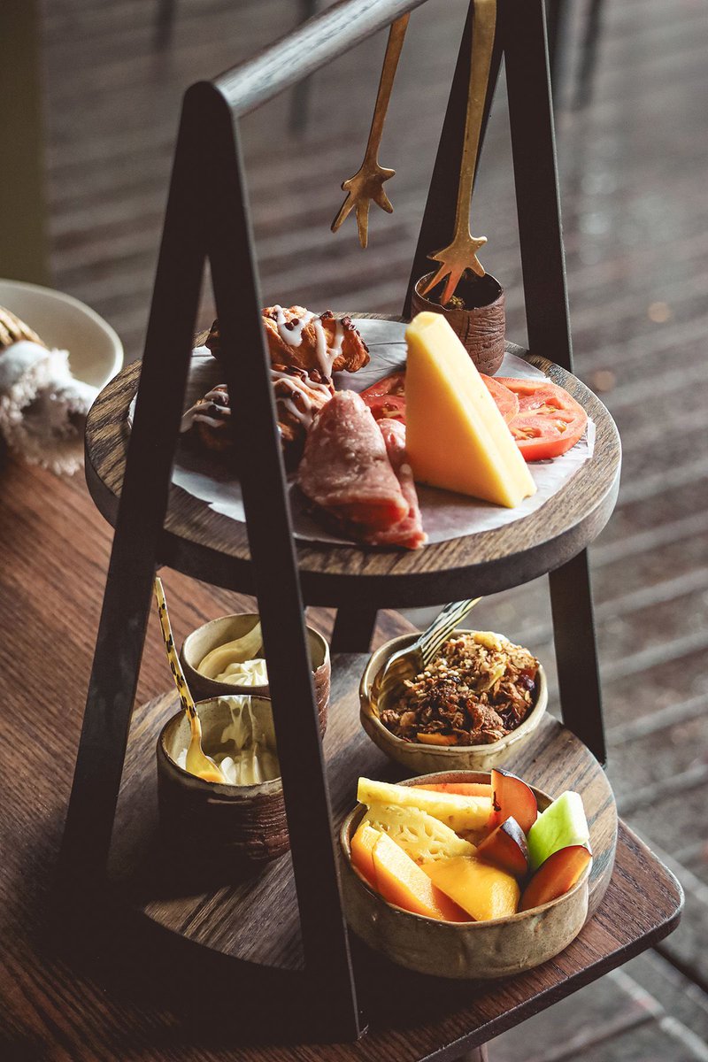 From Forest to Vlei: @Jaredincpt visits <a href="/andbeyondtravel/">andBeyond</a>'s Phinda Private Game Reserve and has the experience of a lifetime. Take a look: buff.ly/4a4koZy