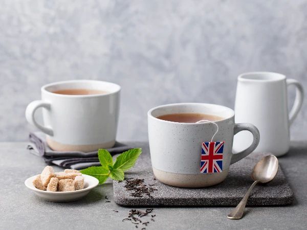 jyynatea's tweet photo. Hey tea lovers! It's time for an English Breakfast tea adventure! Fresh water, health perks, and a blend for everyone. Who knew tea could be so transformative? ☕️ #TeaTime #EnglishBreakfastTea #CuppaJoy Read more: https://t.co/OkV6gCrjE1 https://t.co/kYki5JgcPj