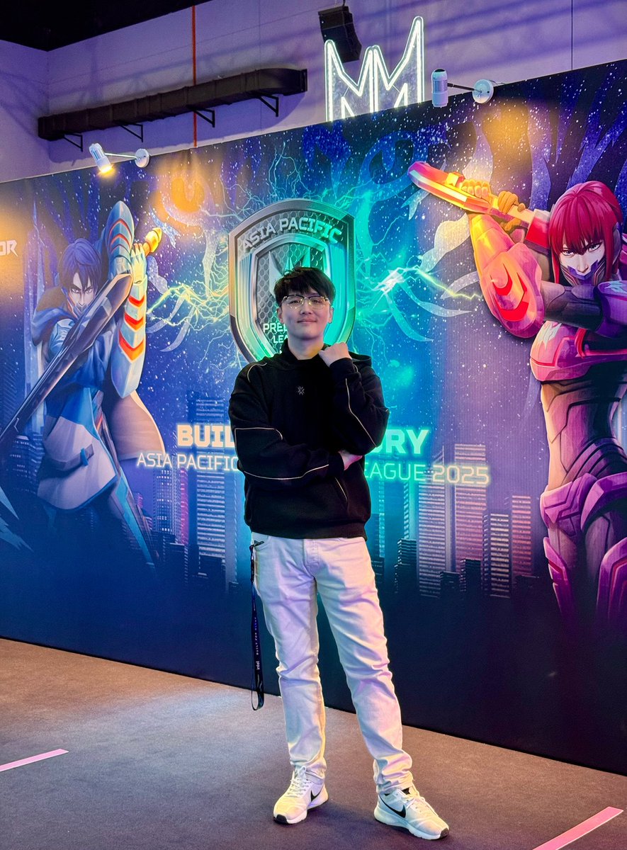 brandonchenkl's tweet photo. Proudly contributed to this event for the past 3 months and it all ends today.
Thanks @predatorgamingmy for hosting this event. Thanks for granting us the space to gather as a community from Malaysia and all across APAC.
#predatorleague #predatorgamingmy #berryfamco https://t.co/vKq7DuzN60
