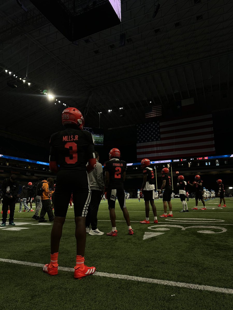 Showtime for <a href="/whycover3/">Cortez Mills</a> at the <a href="/AABonNBC/">Navy All-American Bowl</a>