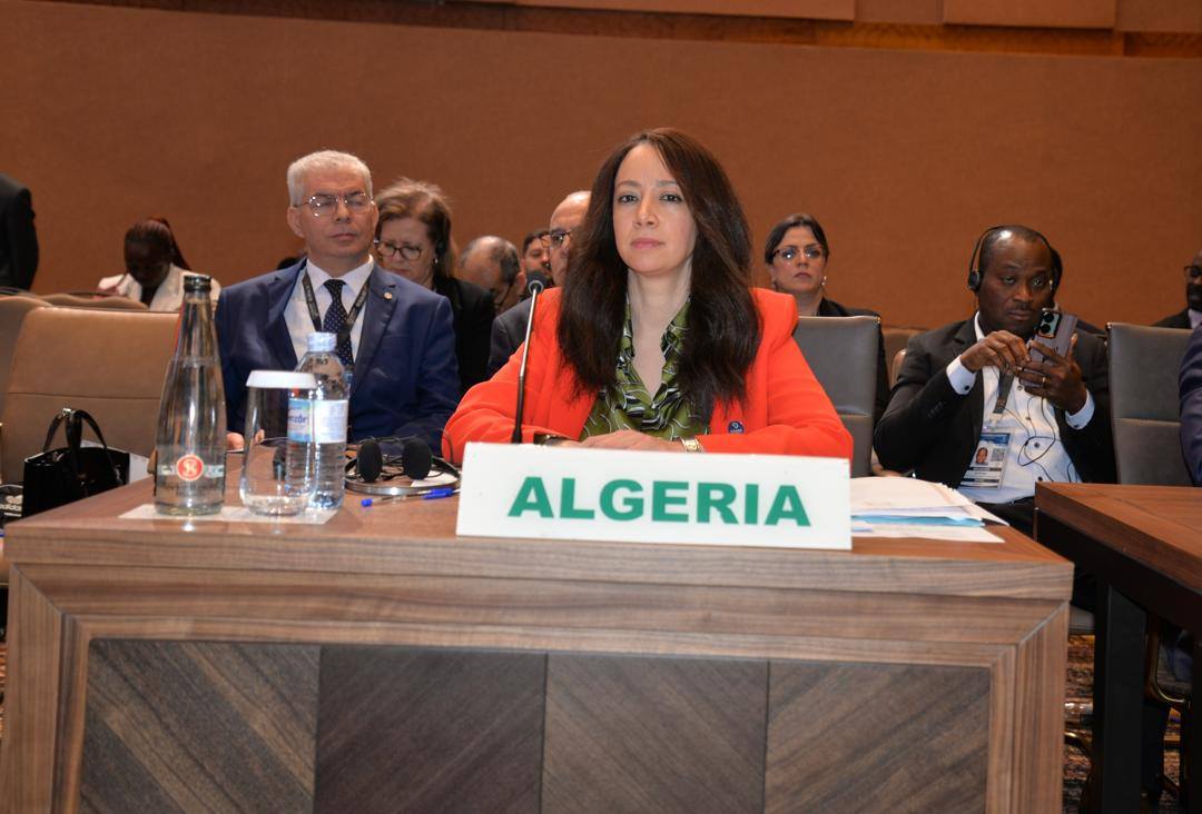 APS_Algerie's tweet photo. #Mansouri 🇩🇿 participe en #Ouganda 🇺🇬 à la réunion préparatoire au Sommet extraordinaire de l' #UA sur le #PDDAA post-#Malabo
🔗https://t.co/QJTit6JCvY https://t.co/bwsJQOqb4c