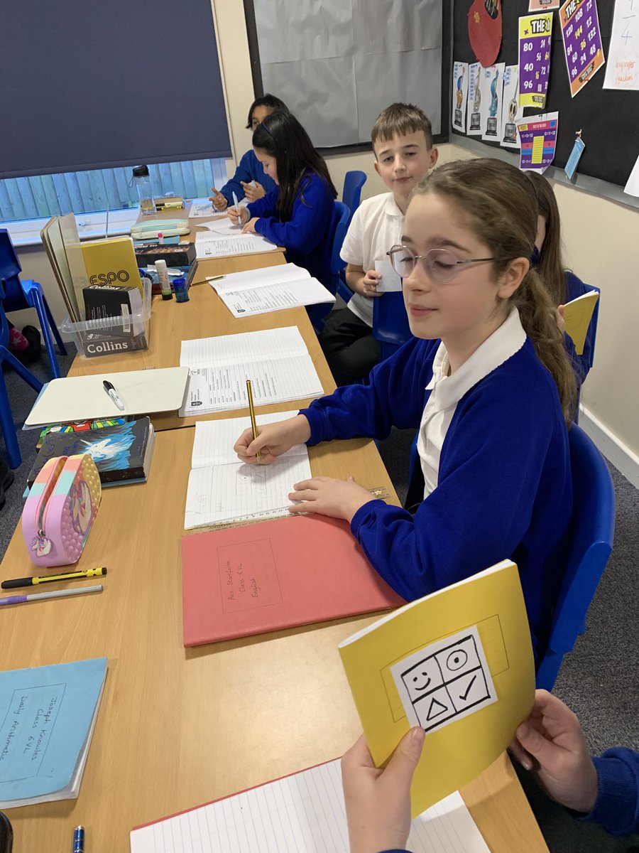 latimerprimary's tweet image. Class VL has been thinking about instructions and effective ways to explain. What better than to say it before writing it! Pairs described small pictures to each other and their partners had to draw what they said. They nailed it. 
#ClassVL
#LatimerOracy