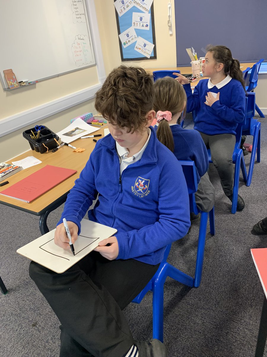 latimerprimary's tweet image. Class VL has been thinking about instructions and effective ways to explain. What better than to say it before writing it! Pairs described small pictures to each other and their partners had to draw what they said. They nailed it. 
#ClassVL
#LatimerOracy