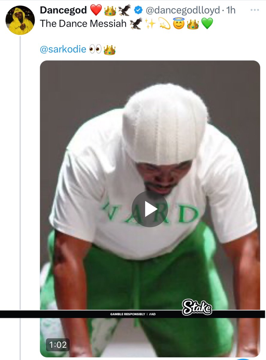 Mmonkoaa's tweet photo. Dancegod posted a dancing video and here are the reaction from the angry boys 🤣🔥

Check thread for video 😂😂👇👇 https://t.co/3Rlen8COf2