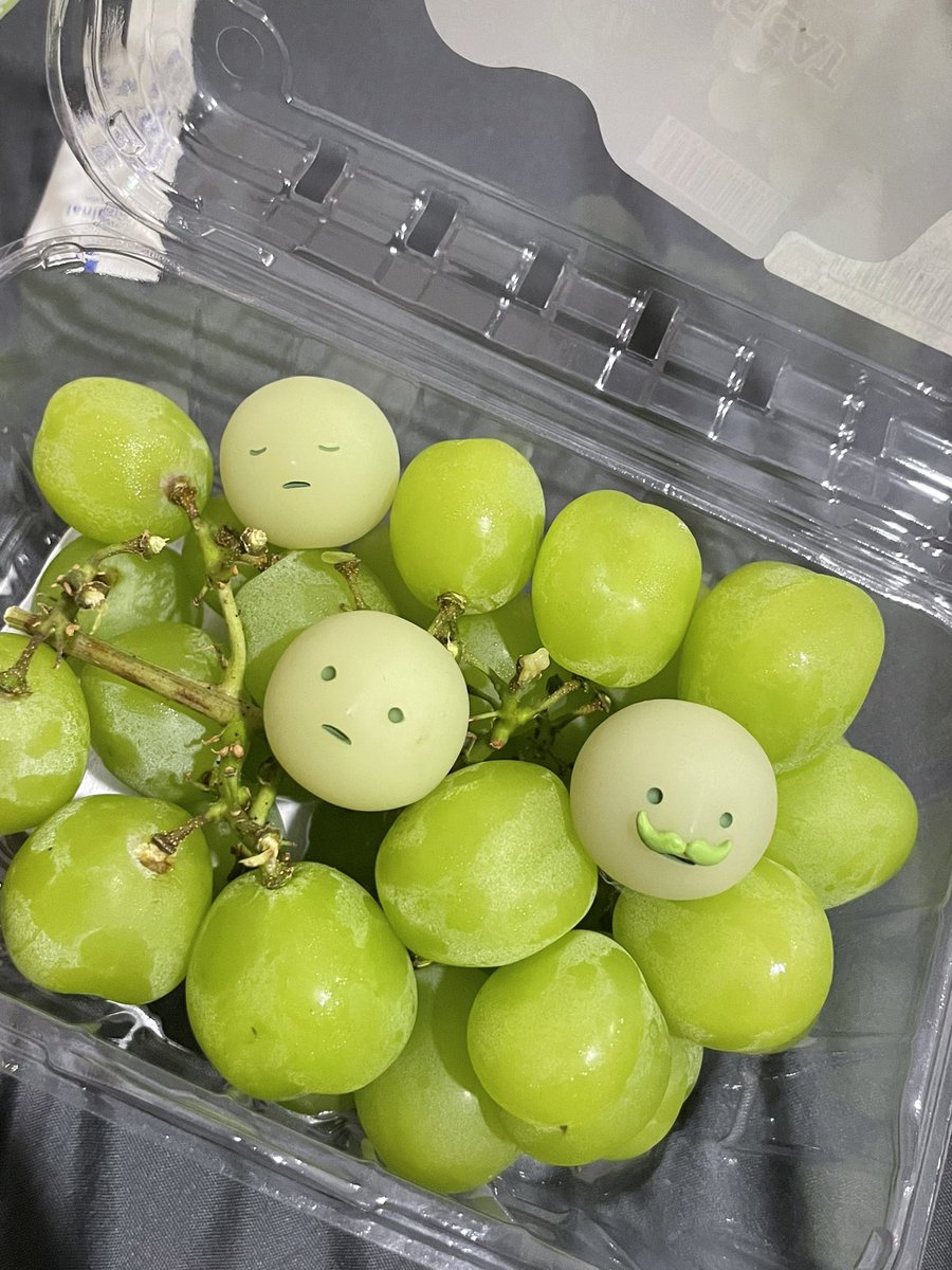 a (double z) a tweet media