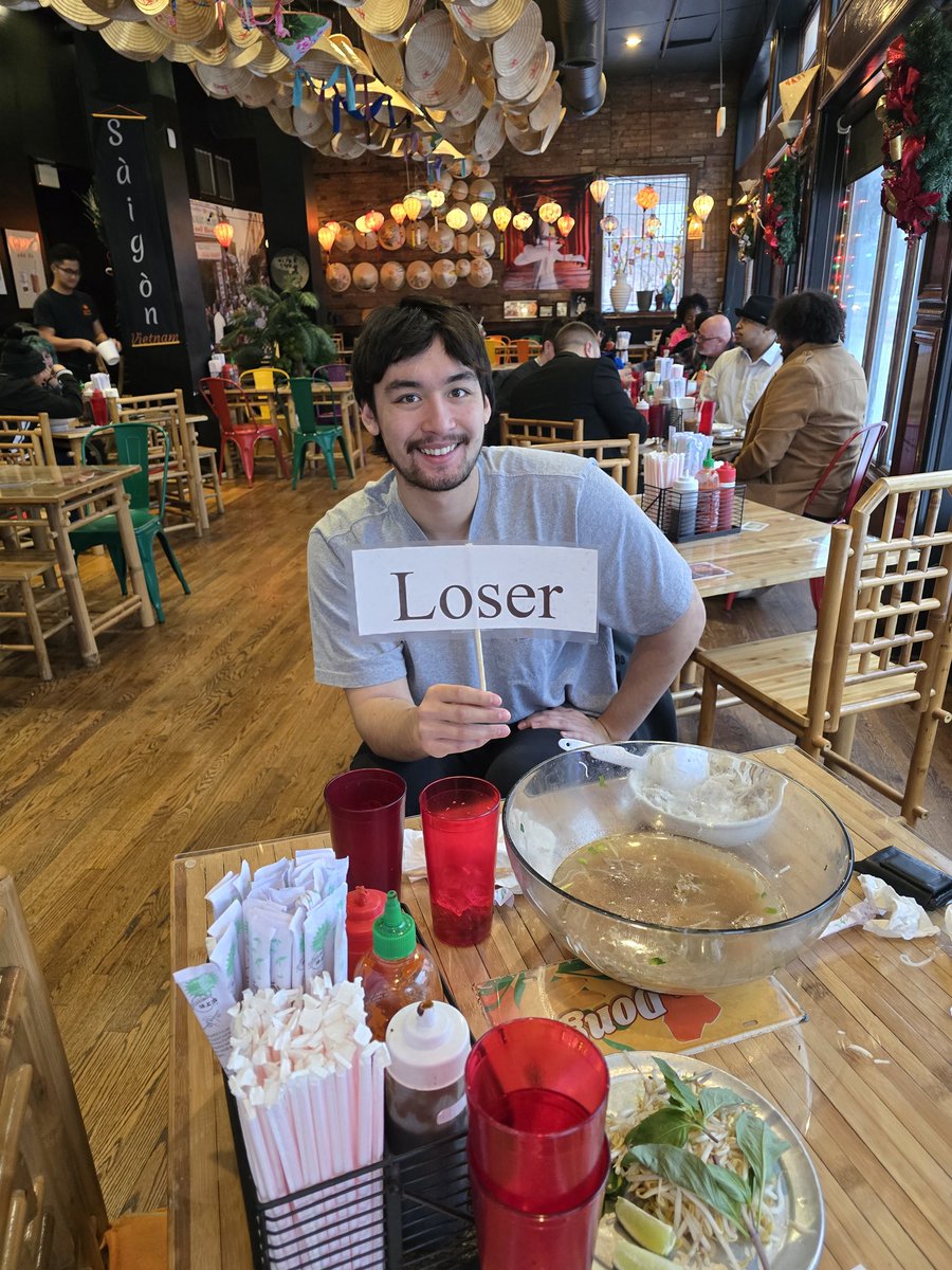 pholucky's tweet photo. Couldn't do the Pho Challenge. Maybe next time. https://t.co/LAN67sZwS8