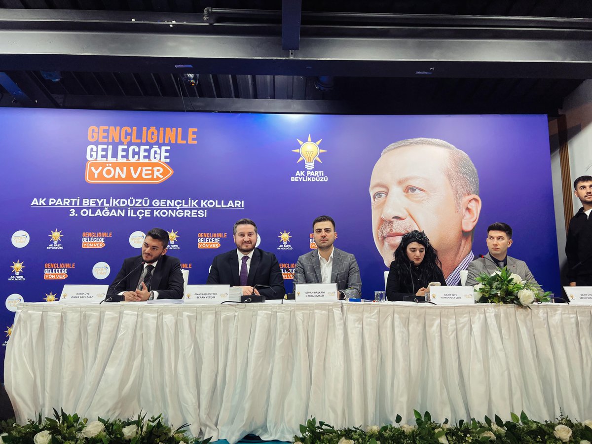 CCekerek's tweet photo. Beylikdüzü İlçe Gençlik Kollarımızın 3. Olağan Kongresi’ni coşku ve heyecanla gerçekleştirdik.

Görevi devreden Muhammed Ömer Tüncel kardeşimize emekleri ve katkıları için teşekkür ediyor, görevi devralan Salih Zeki Altuntaş kardeşimize ve ekibine başarılar diliyorum.

Beylikdüzü teşkilatımız, her zamanki gibi bu kutlu dava için durmadan çalışmaya devam edecek. 

Gençliğimizle geleceğe yön vermeye kararlıyız. Durmak yok, yola devam!

#GeleceğeYönVer