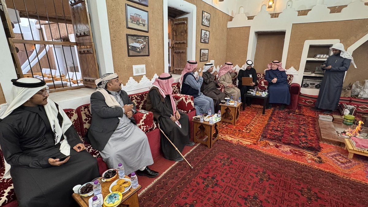abdulforgiving's tweet photo. اسعدنا نخبة من الزملاء والزميلات في جمعية @ealameuon بزيارة خاصة لمدينة #الزلفي اليوم وامس وترأس 
الوفد الدكتور 
@S_F_Algharbi واطلعوا خلال الزيارة على جوانب مماتشهده المدينة من نهضة
 وحراك في مختلف المجالات الاقتصادية والسياحية والصناعية والثقافية وغيرها .⬇️ https://t.co/7jwhoOO95t