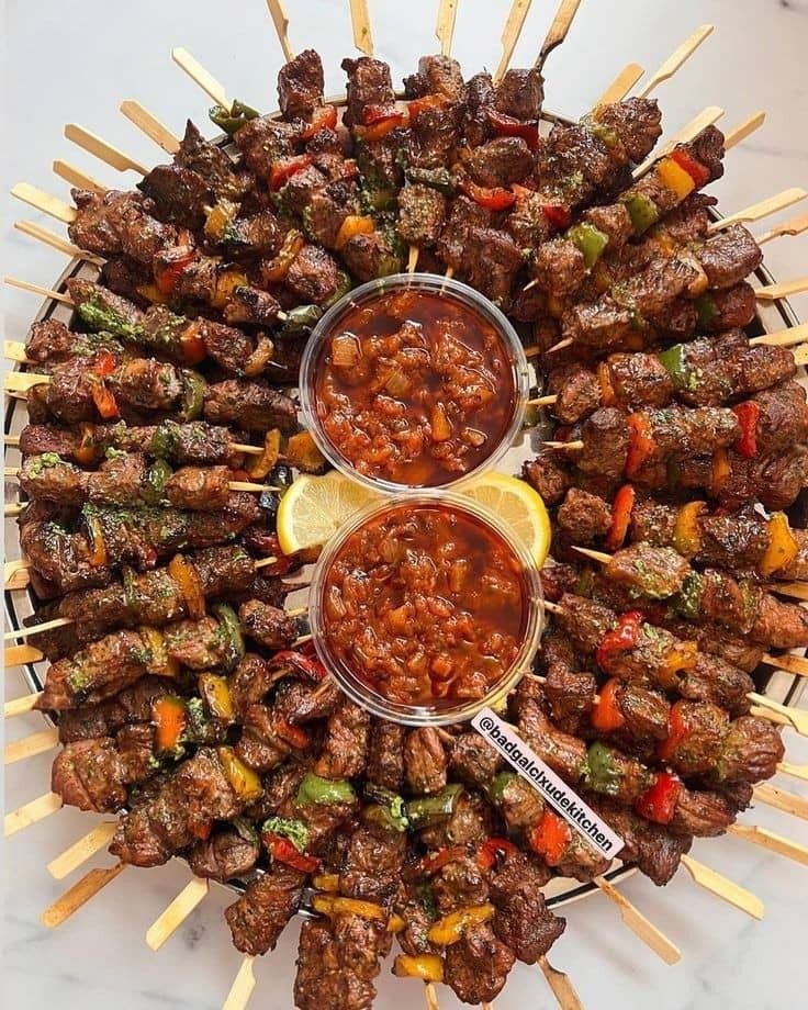 ChefAjk48736's tweet photo. Salad Recipes With Chicken https://t.co/g2tnivq0X3
