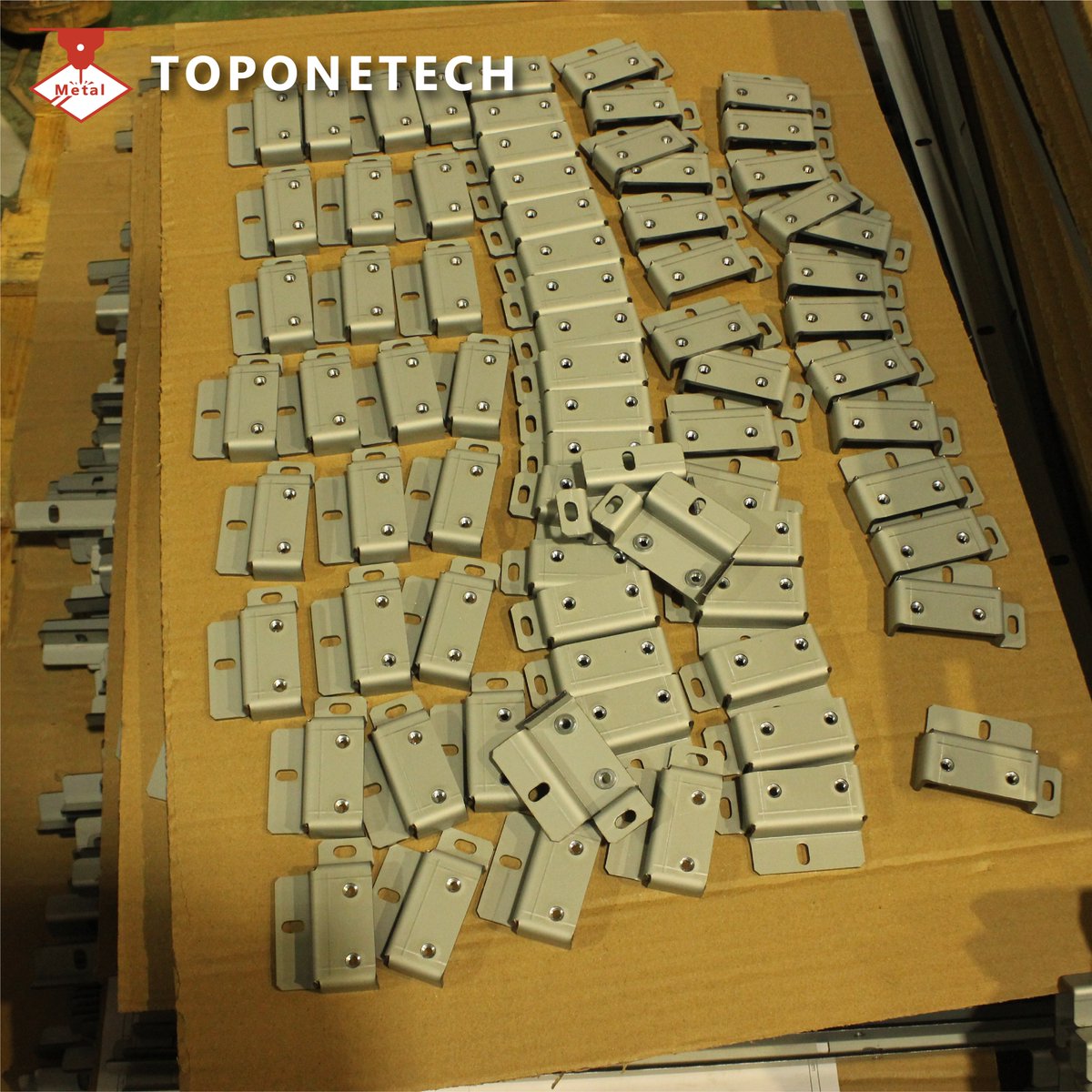 TopOneTechMetal's tweet image. #TopOneTech #TopOneTechMetal #25AntennaSmallArray #SensorFixingPlate #BottomPlateShieldingCover

With advanced CNC bending machines and expertise in diverse bending techniques, we can produce 50 different types of sheet metal products every day

Whatsapp/Call us : +86 13631610695