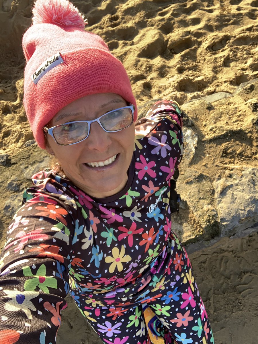 dulciedarling1's tweet photo. It was my Birthday yesterday and I got @happystrideuk kit, wore it to my 349th parkrun today, had so many comments about it #loveparkrun #happystride #ukrunchat https://t.co/x4EgBM8OHa