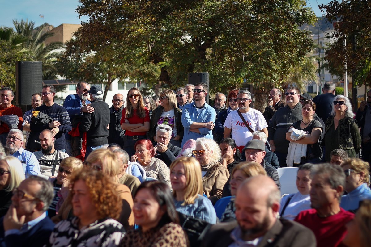 🔝¡Hoy hemos abarrotado el puerto pesquero de Cartagena de ilusión, fuerza y compromiso!

✅Unidos y unidas, gobernaremos esta Región y abriremos una nueva etapa.

✊🏽¡Estamos preparados! ¡Estamos preparadas!

#LiderandoLaRegión #LiderandoElFuturo