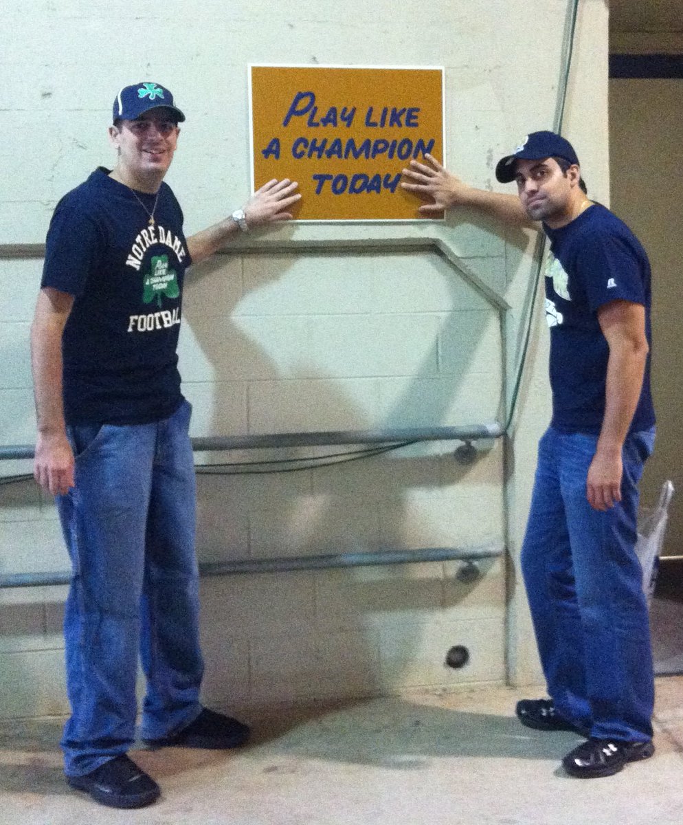 Chris_Puccio's tweet photo. @BarstoolIrish @buckedup @Joey_Drago_  GO IRISH!! https://t.co/HyxJPHhing