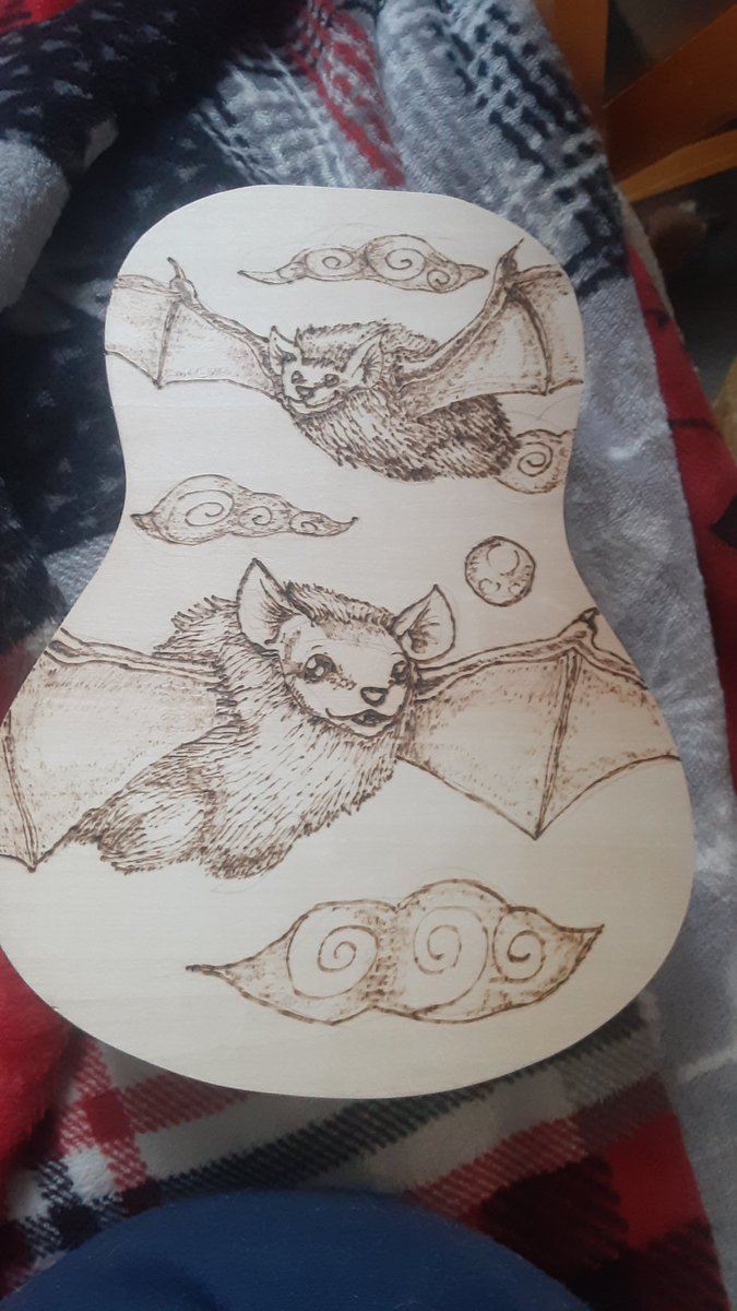 ZeekieZu28's tweet photo. More burn progress made on ukulele. Just have to burn the back of the neck yet. https://t.co/hxzBzD6UAl