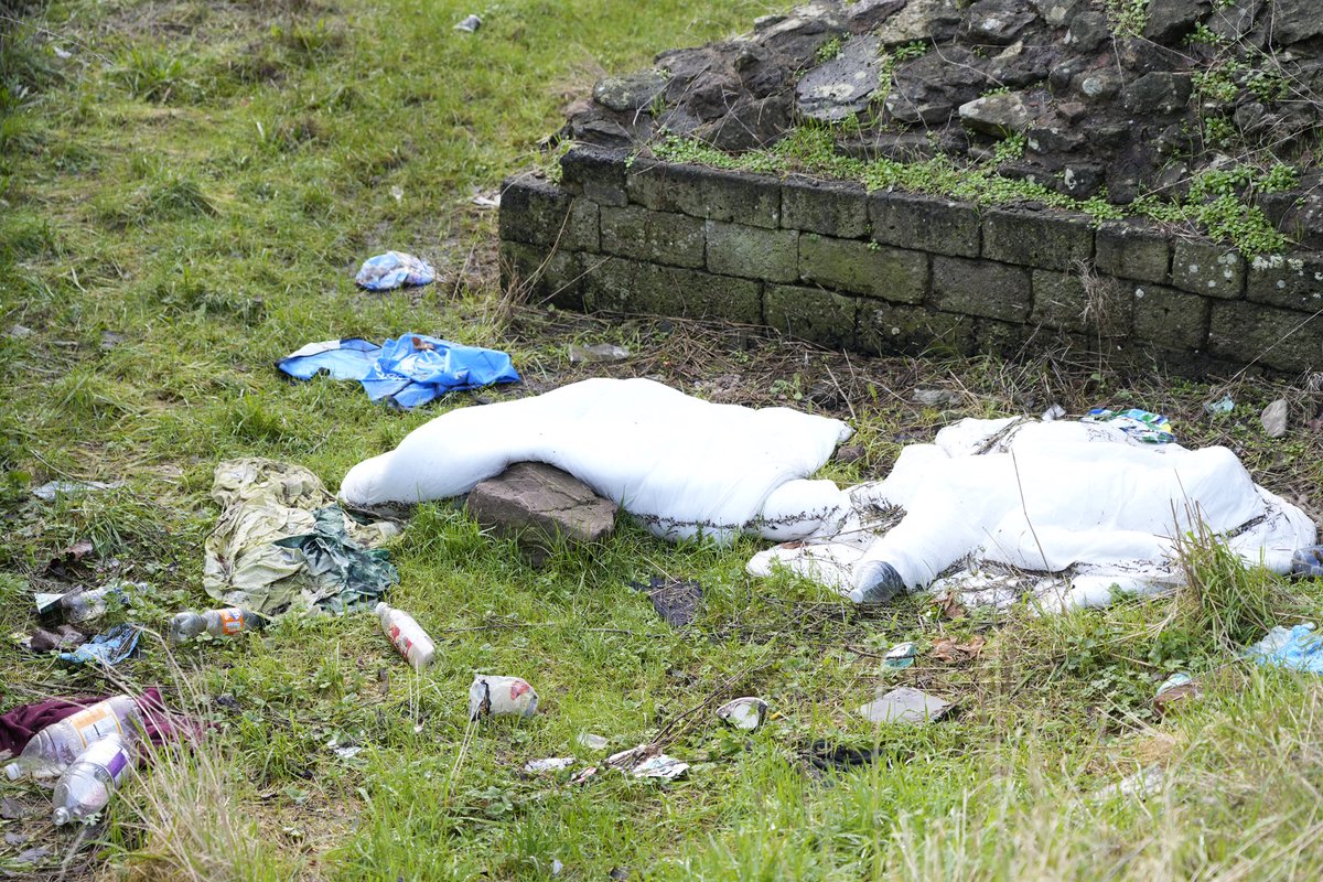 AlgirdasStasiu2's tweet image. Why you don’t show for tourist this objects🤔 Exe old Bridge #ExeterDevon #England