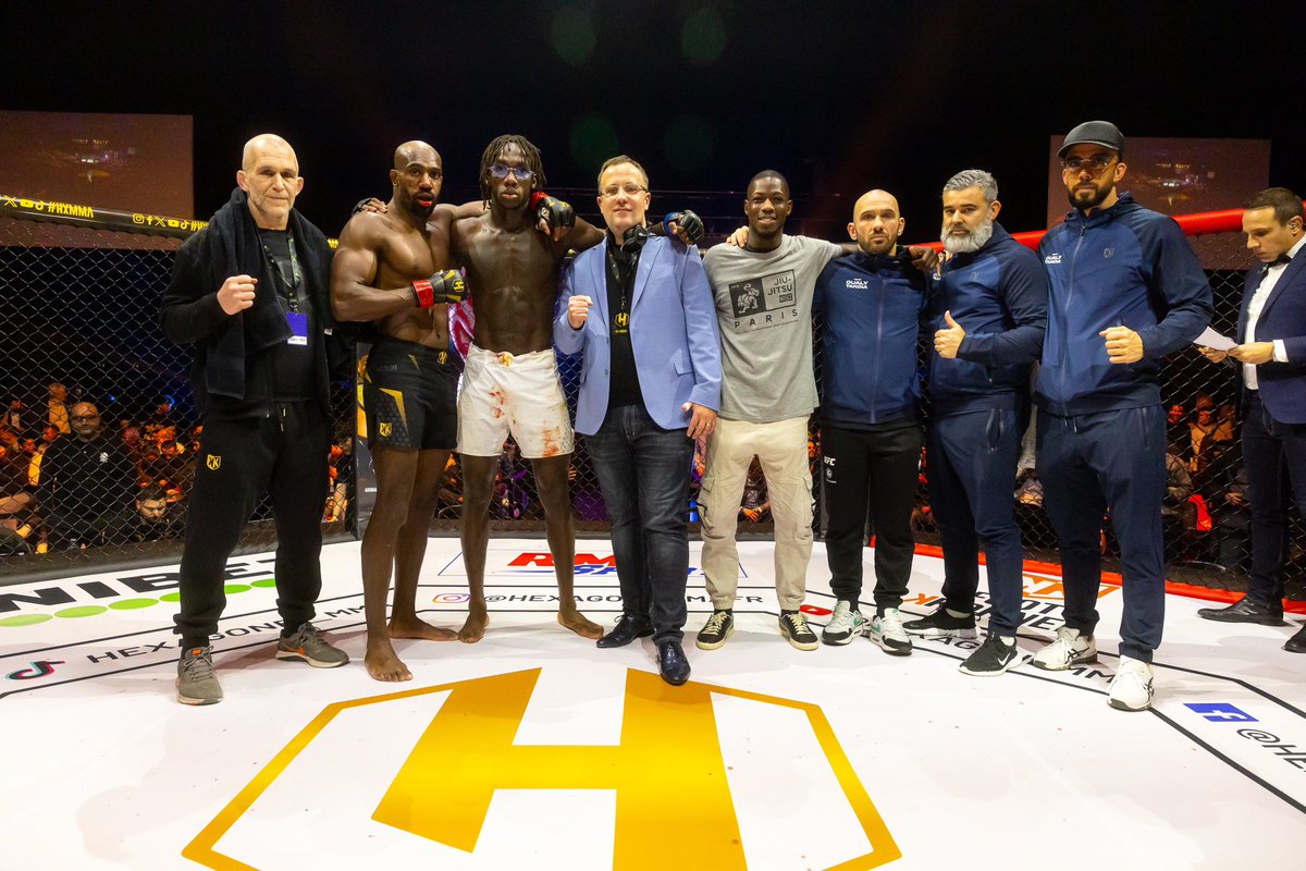 ⚔️L’ANCIEN INNÉBRANLABLE 

Très fier de la prestation de <a href="/omonstro_mma/">Omonstro_ mma</a> qui ne lâche rien pendant trois rounds et donne du fil à retordre au jeune loup. Un exemple de résilience 👊