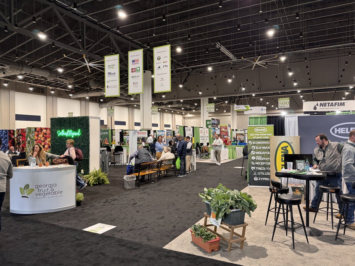 alabamaED's tweet photo. I am enjoying the Georgia Fruit and Vegetable Conference. Excellent sessions on whitefly transmitted viruses this morning. The trade show was also good. #Savannah #SEFVC https://t.co/bfWRjDnkZM